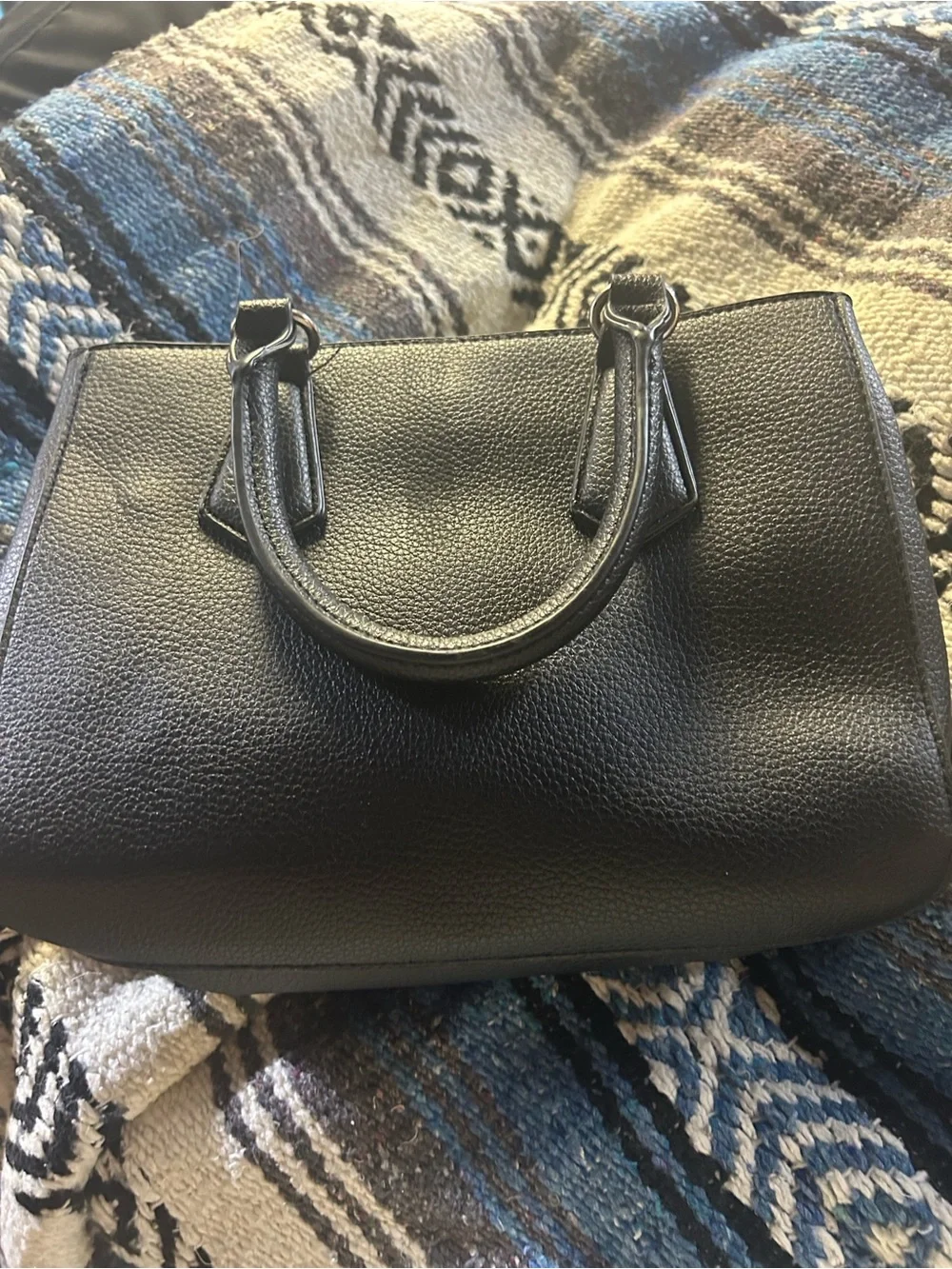 Steve Madden structured black